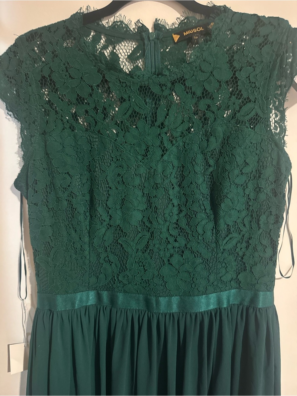 Miusol Emerald Green Lace Bodice Chiffon Dress